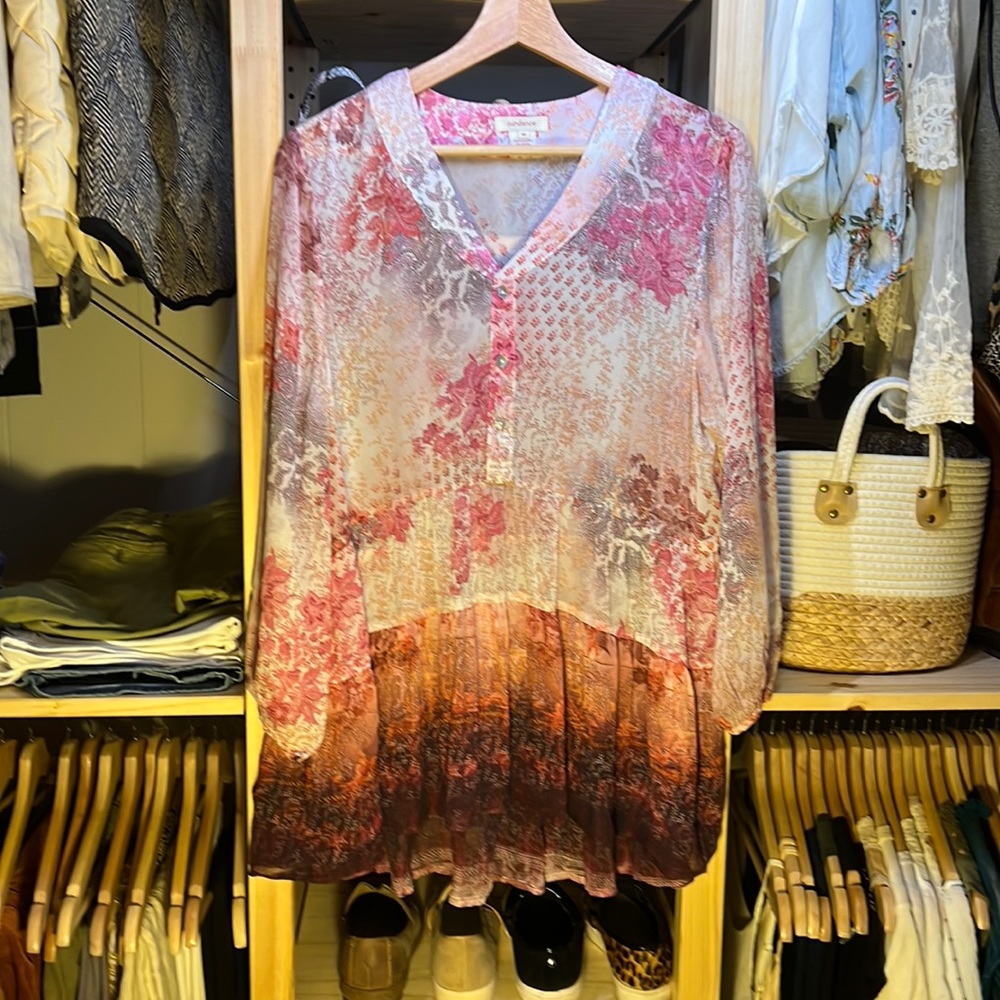 Sundance flowy top